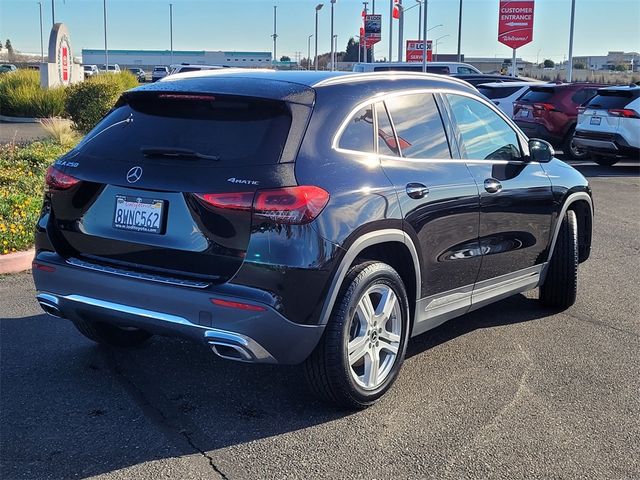 2021 Mercedes-Benz GLA 250