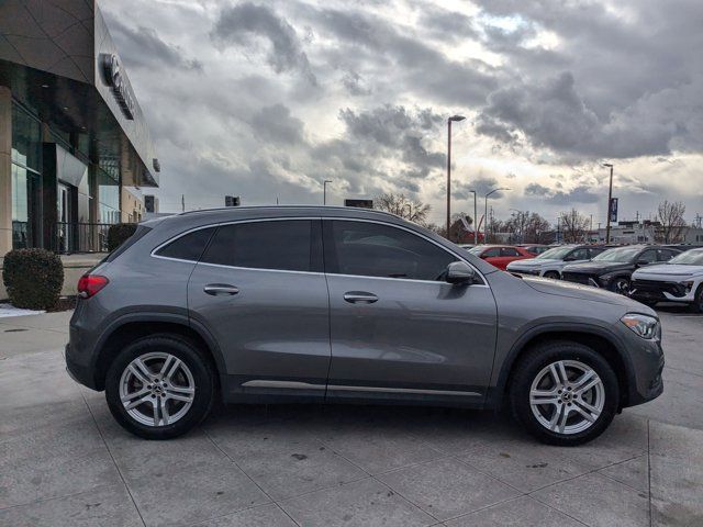 2021 Mercedes-Benz GLA 250