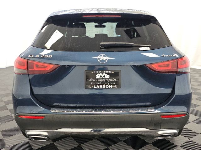 2021 Mercedes-Benz GLA 250