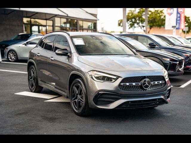 2021 Mercedes-Benz GLA 250