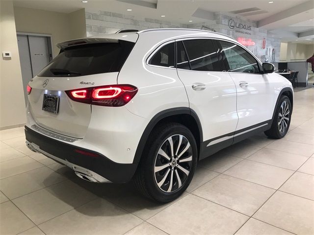 2021 Mercedes-Benz GLA 250