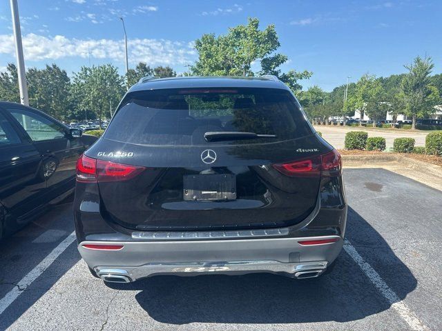 2021 Mercedes-Benz GLA 250