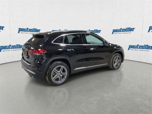 2021 Mercedes-Benz GLA 250