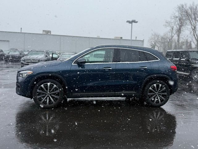 2021 Mercedes-Benz GLA 250