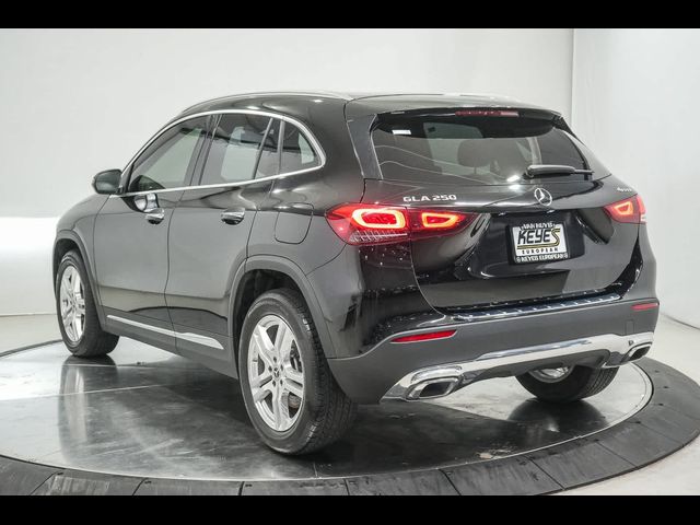 2021 Mercedes-Benz GLA 250