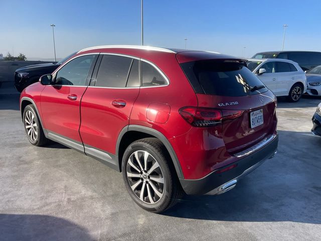 2021 Mercedes-Benz GLA 250