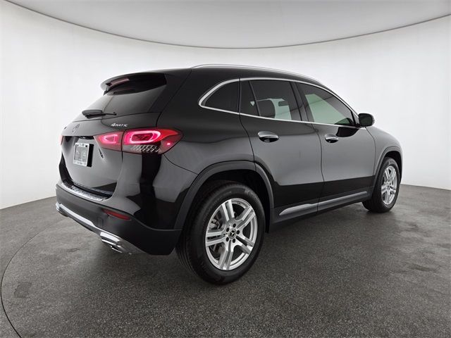 2021 Mercedes-Benz GLA 250