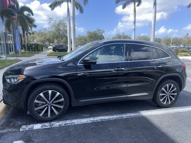 2021 Mercedes-Benz GLA 250