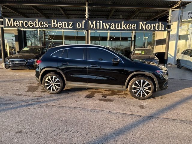 2021 Mercedes-Benz GLA 250