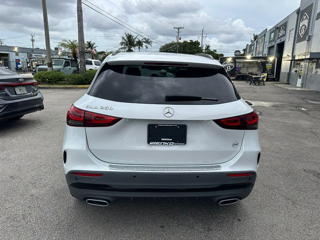 2021 Mercedes-Benz GLA 250