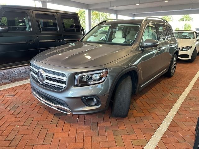 2021 Mercedes-Benz GLB 250