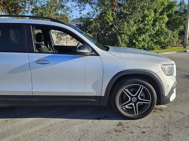 2021 Mercedes-Benz GLB 250