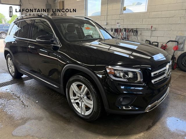 2021 Mercedes-Benz GLB 250