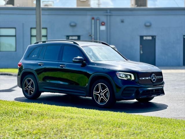 2021 Mercedes-Benz GLB 250