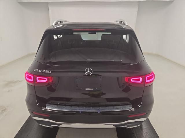 2021 Mercedes-Benz GLB 250