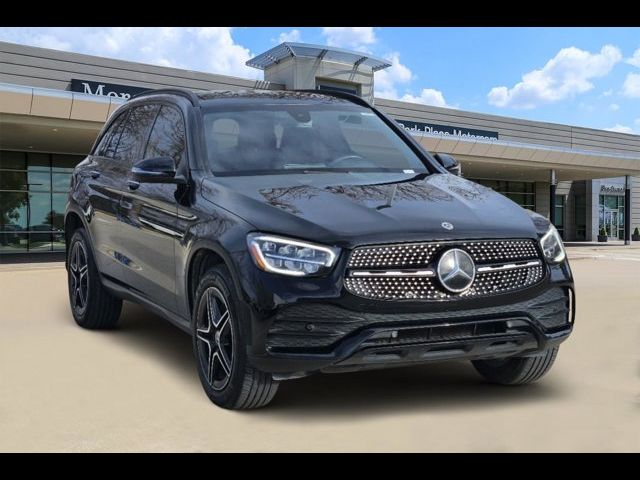 2021 Mercedes-Benz GLC 300