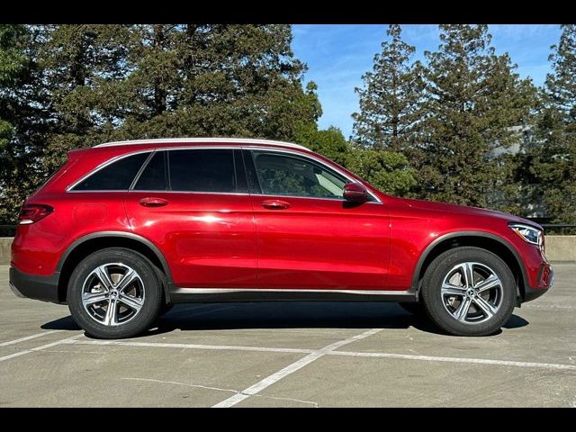 2021 Mercedes-Benz GLC 300