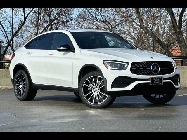 2021 Mercedes-Benz GLC 300