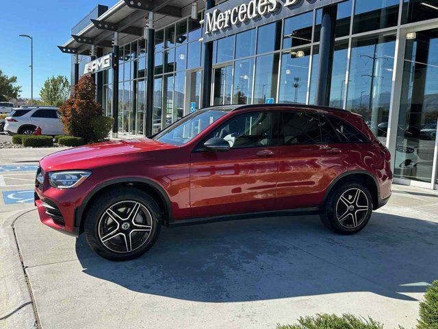 2021 Mercedes-Benz GLC 300