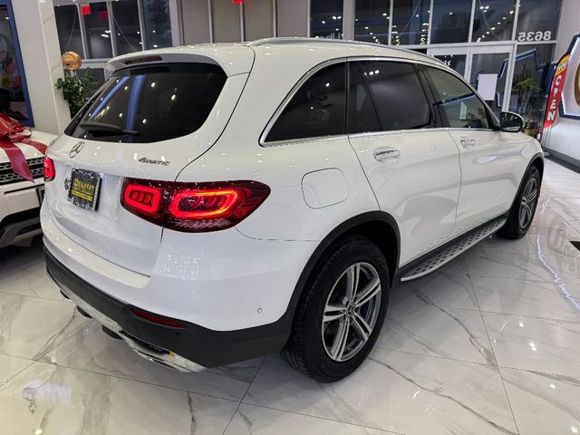 2021 Mercedes-Benz GLC 300