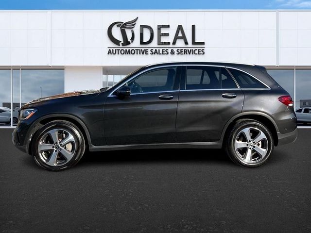 2021 Mercedes-Benz GLC 300