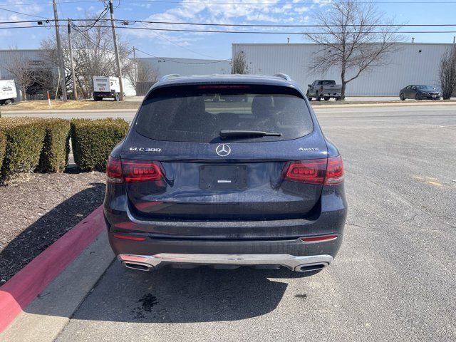 2021 Mercedes-Benz GLC 300