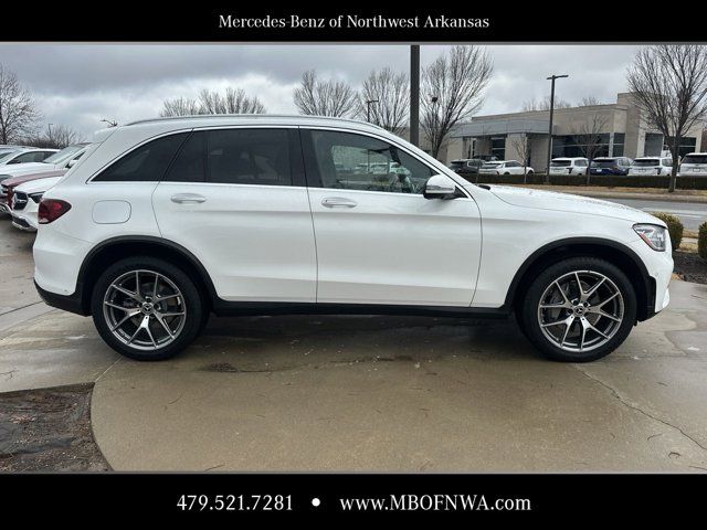 2021 Mercedes-Benz GLC 300