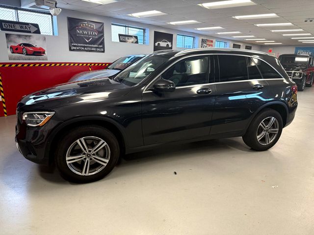 2021 Mercedes-Benz GLC 300