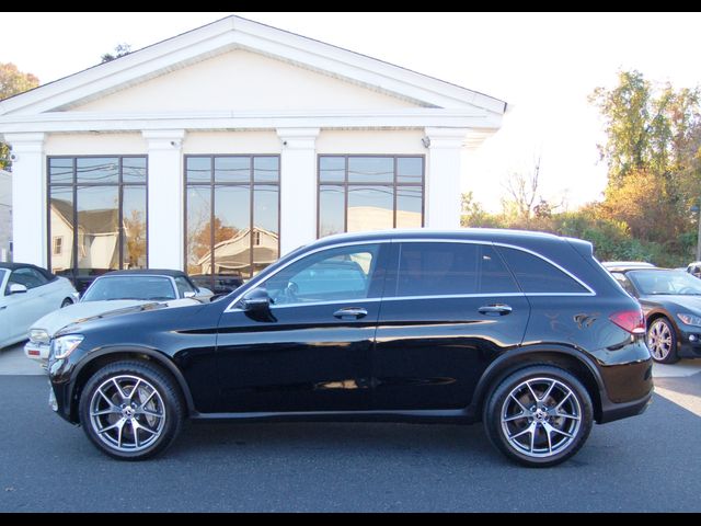 2021 Mercedes-Benz GLC 300