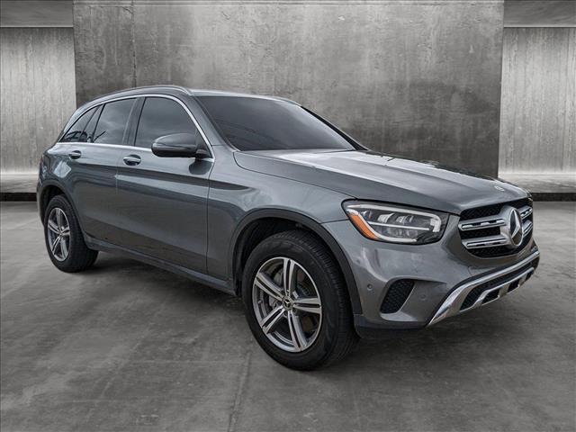 2021 Mercedes-Benz GLC 300