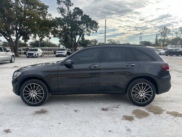 2021 Mercedes-Benz GLC 300