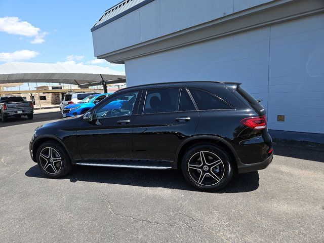 2021 Mercedes-Benz GLC 300