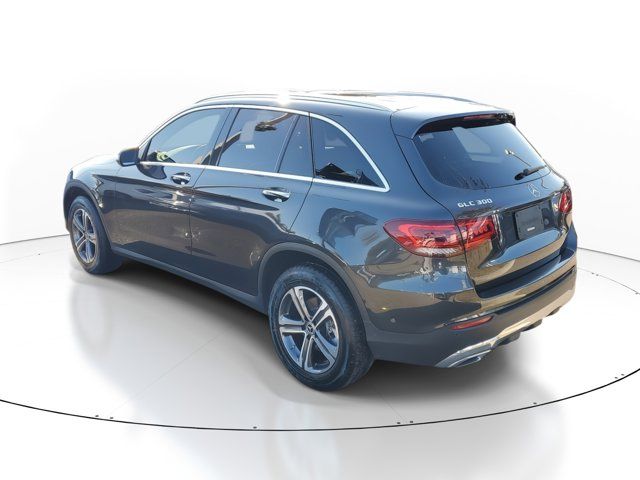 2021 Mercedes-Benz GLC 300