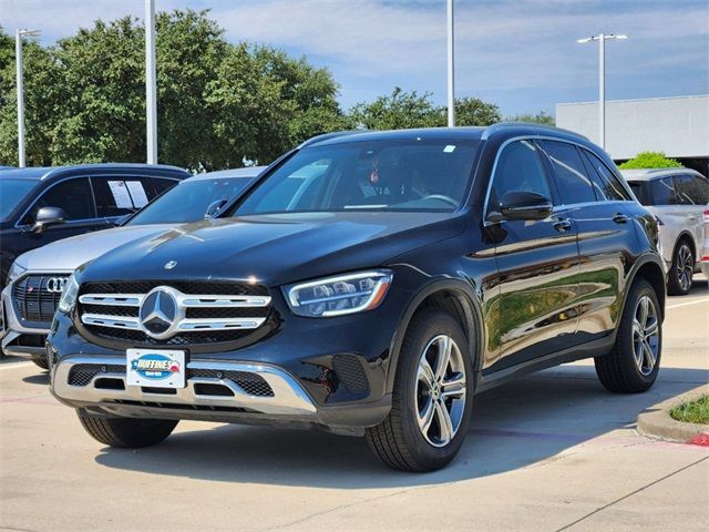 2021 Mercedes-Benz GLC 300