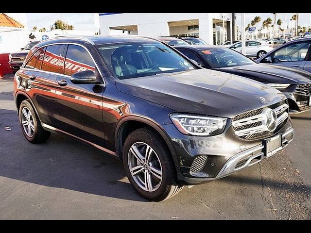 2021 Mercedes-Benz GLC 300