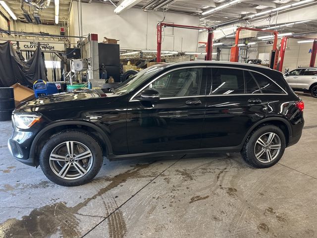 2021 Mercedes-Benz GLC 300