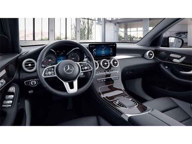 2021 Mercedes-Benz GLC 300