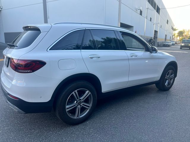 2021 Mercedes-Benz GLC 300