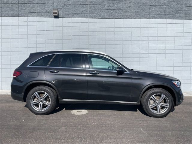 2021 Mercedes-Benz GLC 300