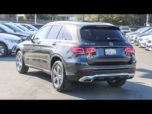 2021 Mercedes-Benz GLC 300