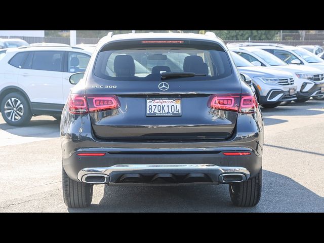 2021 Mercedes-Benz GLC 300