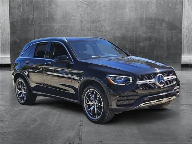 2021 Mercedes-Benz GLC 300