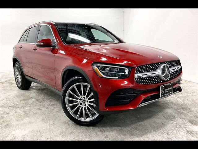 2021 Mercedes-Benz GLC 300