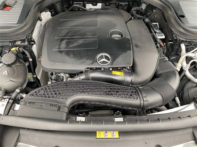 2021 Mercedes-Benz GLC 300