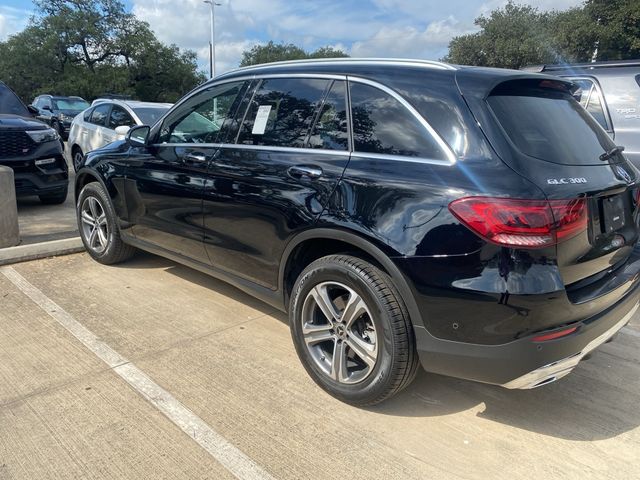 2021 Mercedes-Benz GLC 300