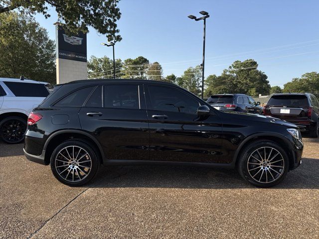 2021 Mercedes-Benz GLC 300