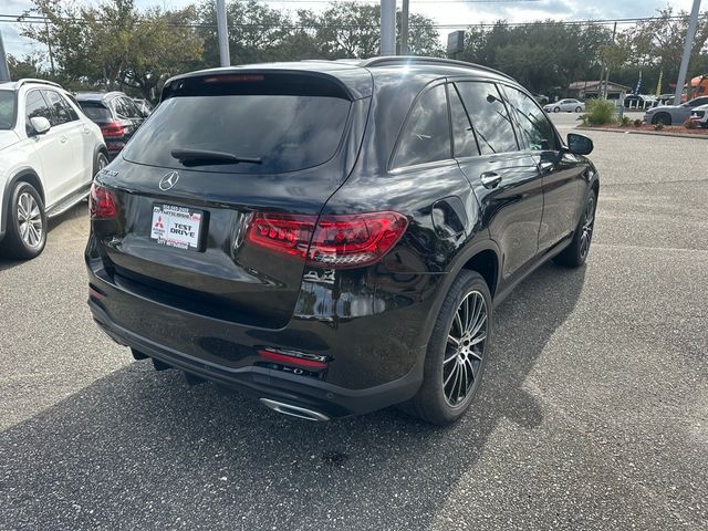 2021 Mercedes-Benz GLC 300