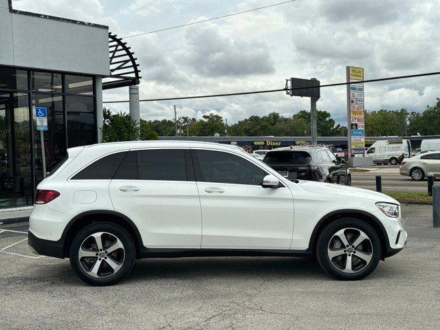 2021 Mercedes-Benz GLC 300