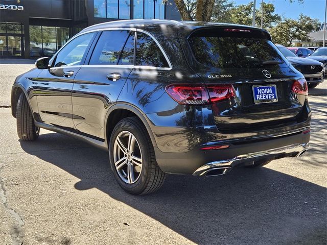 2021 Mercedes-Benz GLC 300