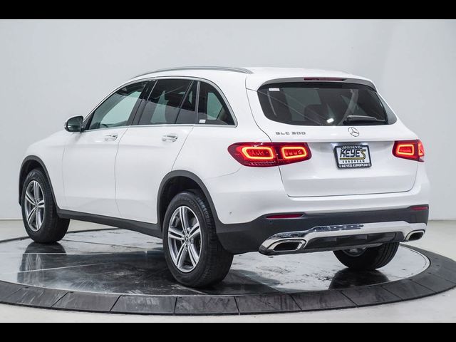 2021 Mercedes-Benz GLC 300